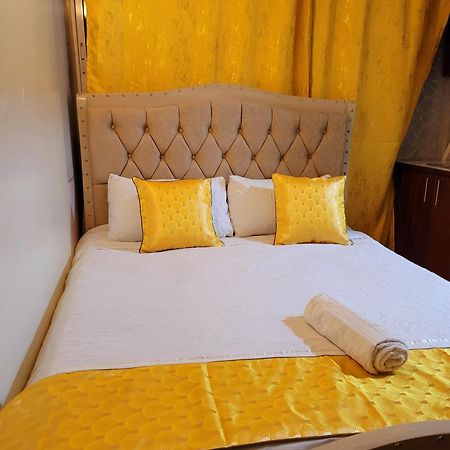 Sunrise Blue Moon B&B Nairobi Zewnętrze zdjęcie