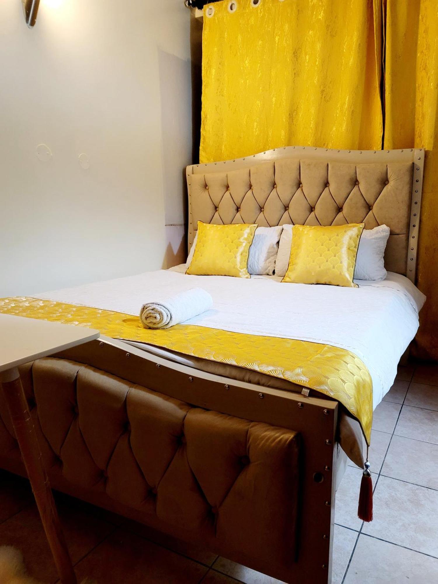 Sunrise Blue Moon B&B Nairobi Zewnętrze zdjęcie
