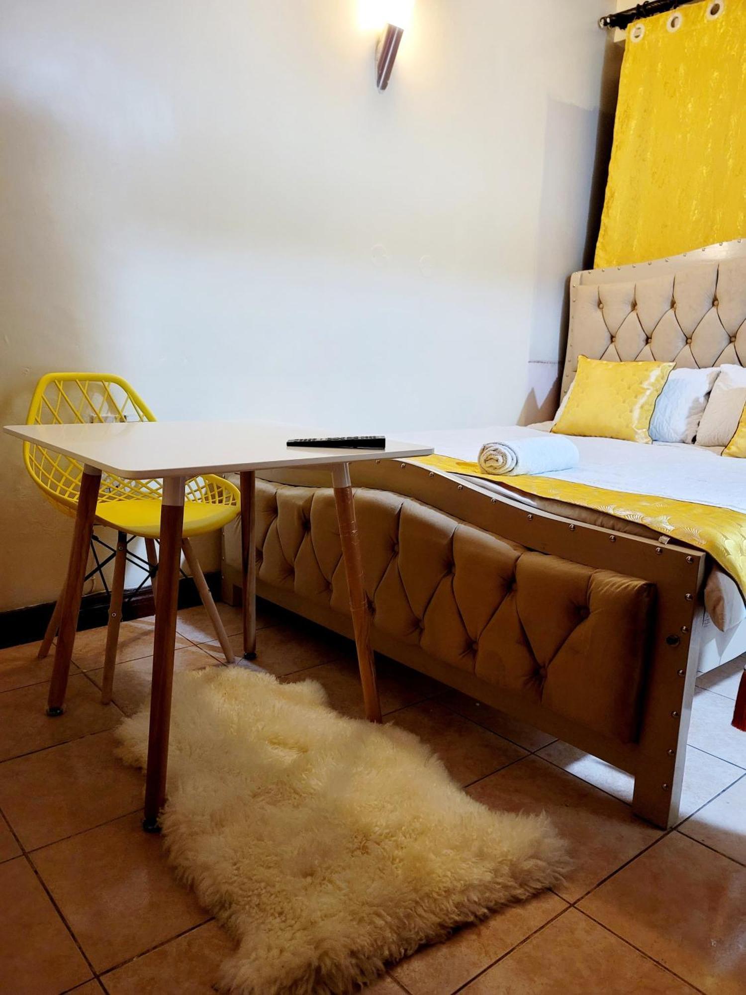 Sunrise Blue Moon B&B Nairobi Zewnętrze zdjęcie